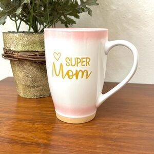 MOTHER'S DAY SUPER MOM CERAMIC MUG NOVELTY OMBRE PINK INTERIOR WHIMSICAL 20 OZ